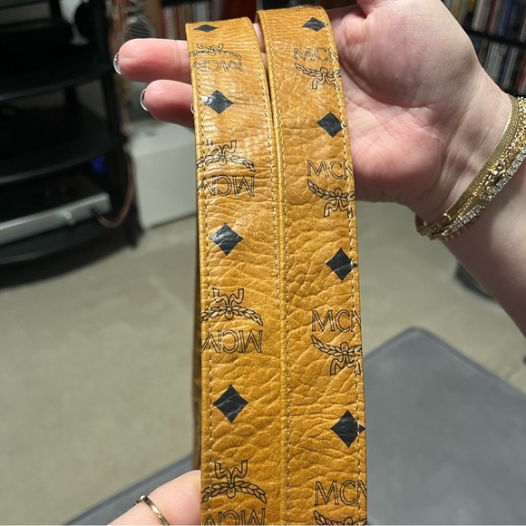 MCM Visetos Shoulder Bag - Picture 3 of 8